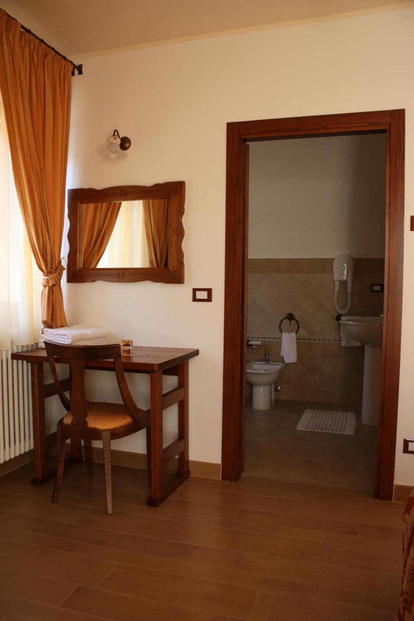 Les Noyers Frühstückspension 3*